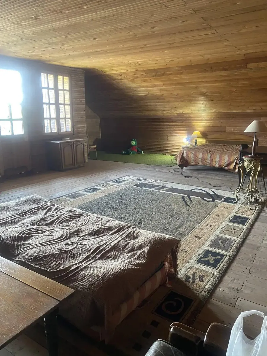 Дом, 10-комн., 380.61 м²