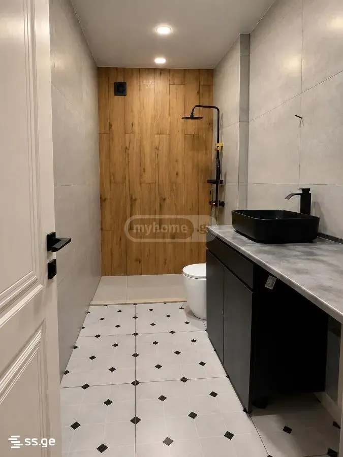 Дом, 7-комн., 800 м²