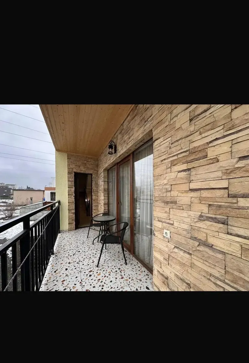 Дом, 7-комн., 210 м²