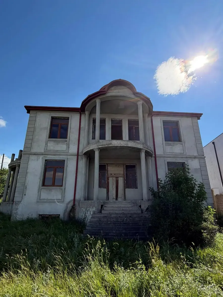 Дом, 10-комн., 632 м², Tbilisi Hills Apartments
