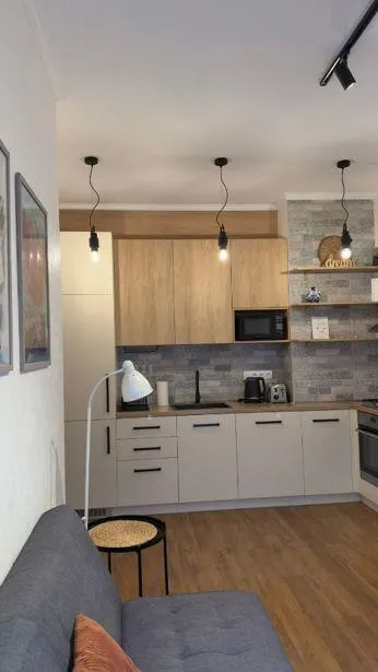 Квартира, 3-комн., 57 м²