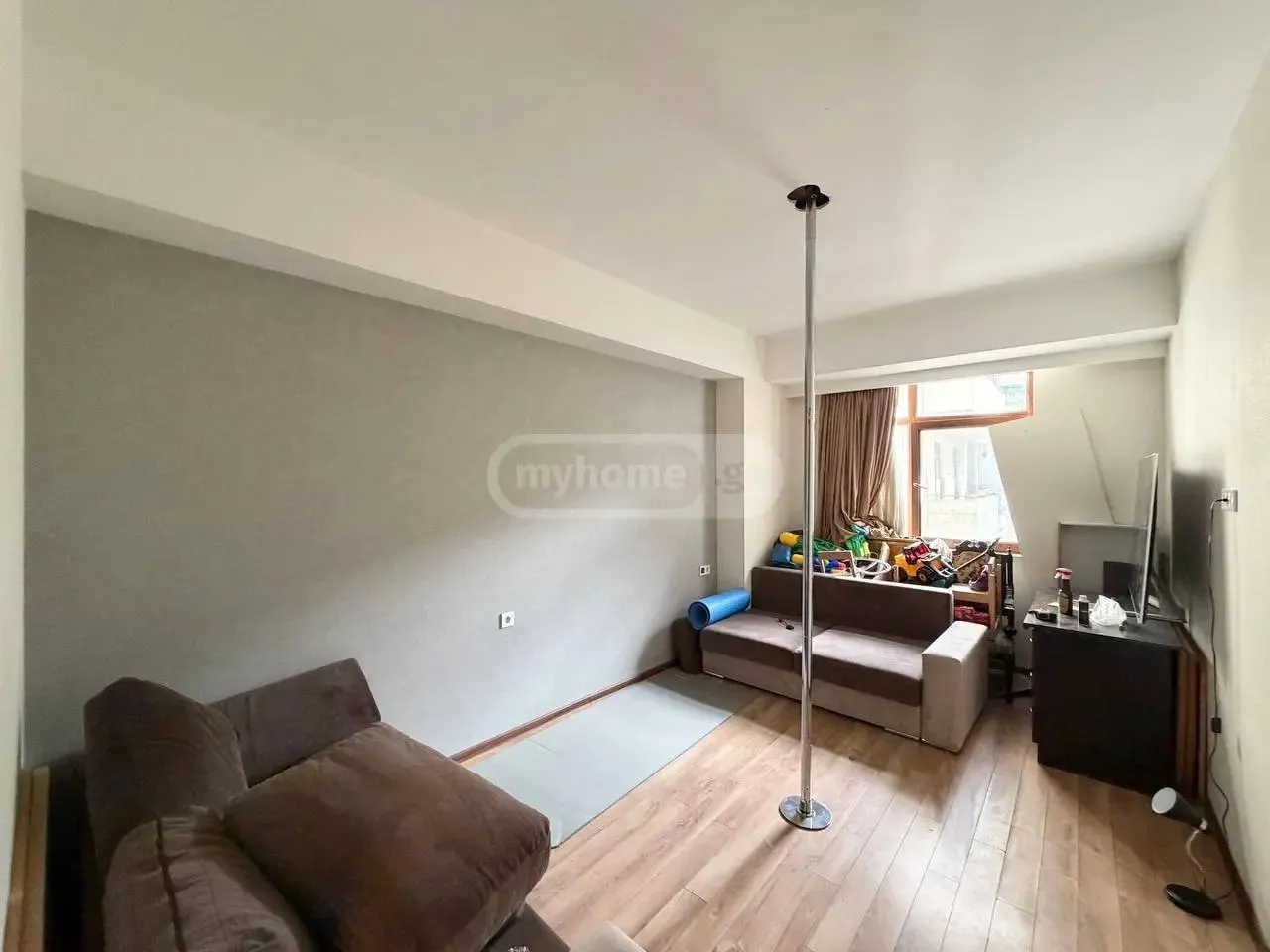 Квартира, 4-комн., 158 м²