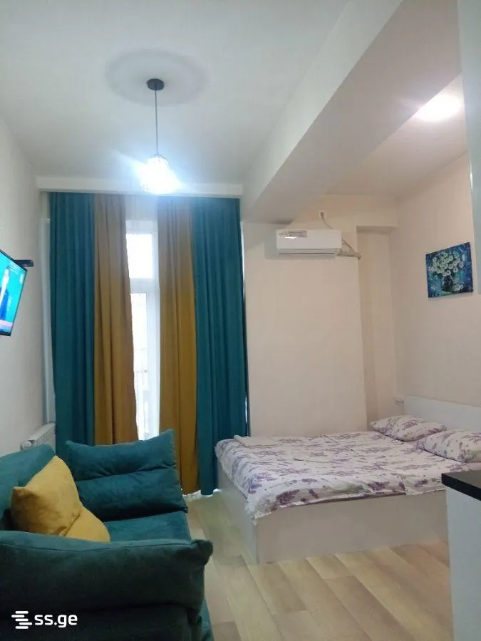ბინა, 1-ოთახიანი, 40 მ², Pekini Plaza