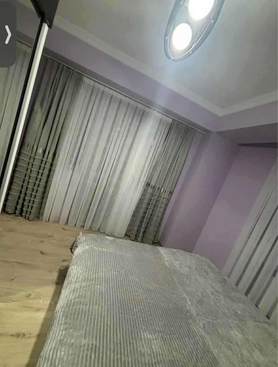 Квартира, 4-комн., 100 м²