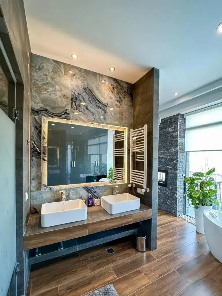 House, 9-room, 280 m²