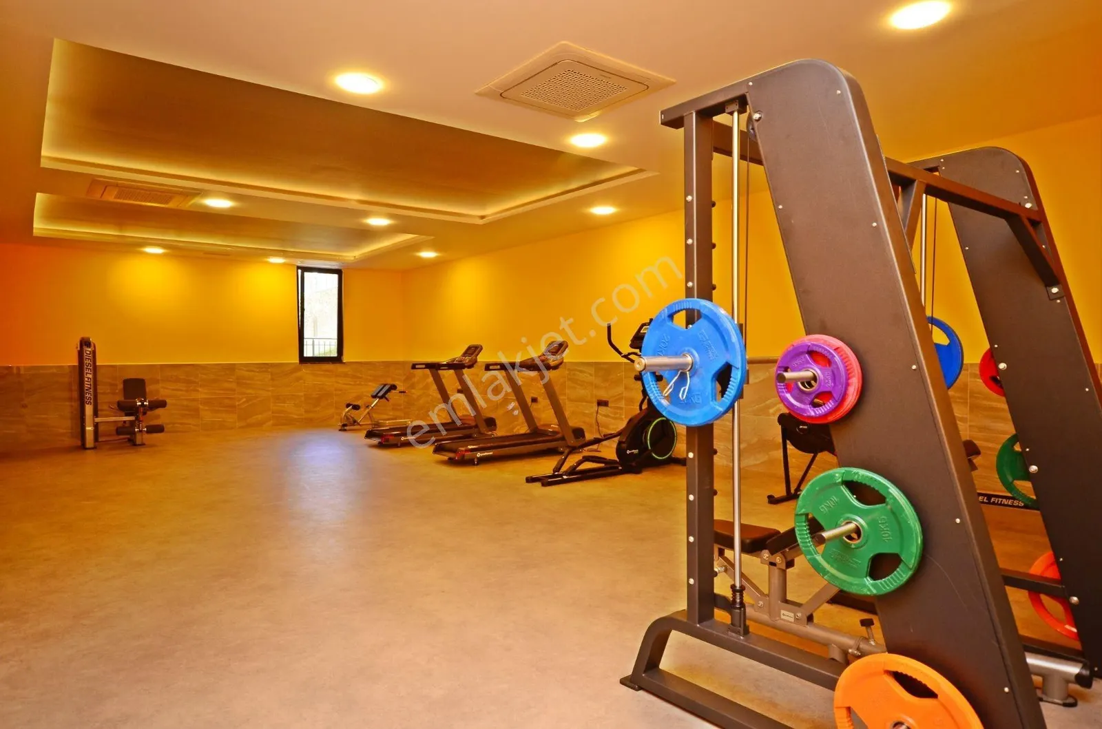 Apartment, 3-room, 110 m²