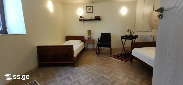 Квартира, 2-комн., 42 м²