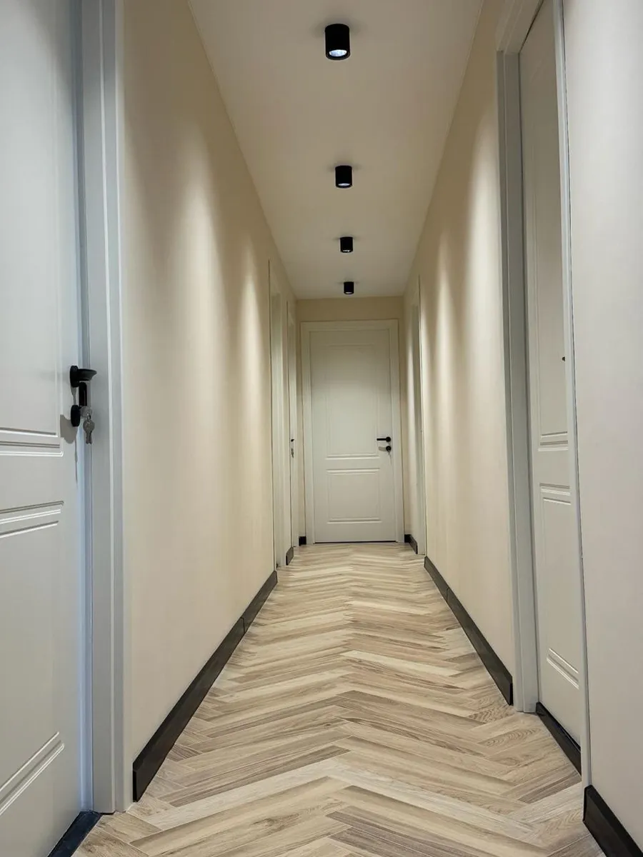 Дом, 5-комн., 700 м²