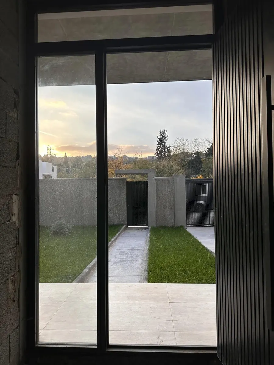 House, 7-room, 424 m²