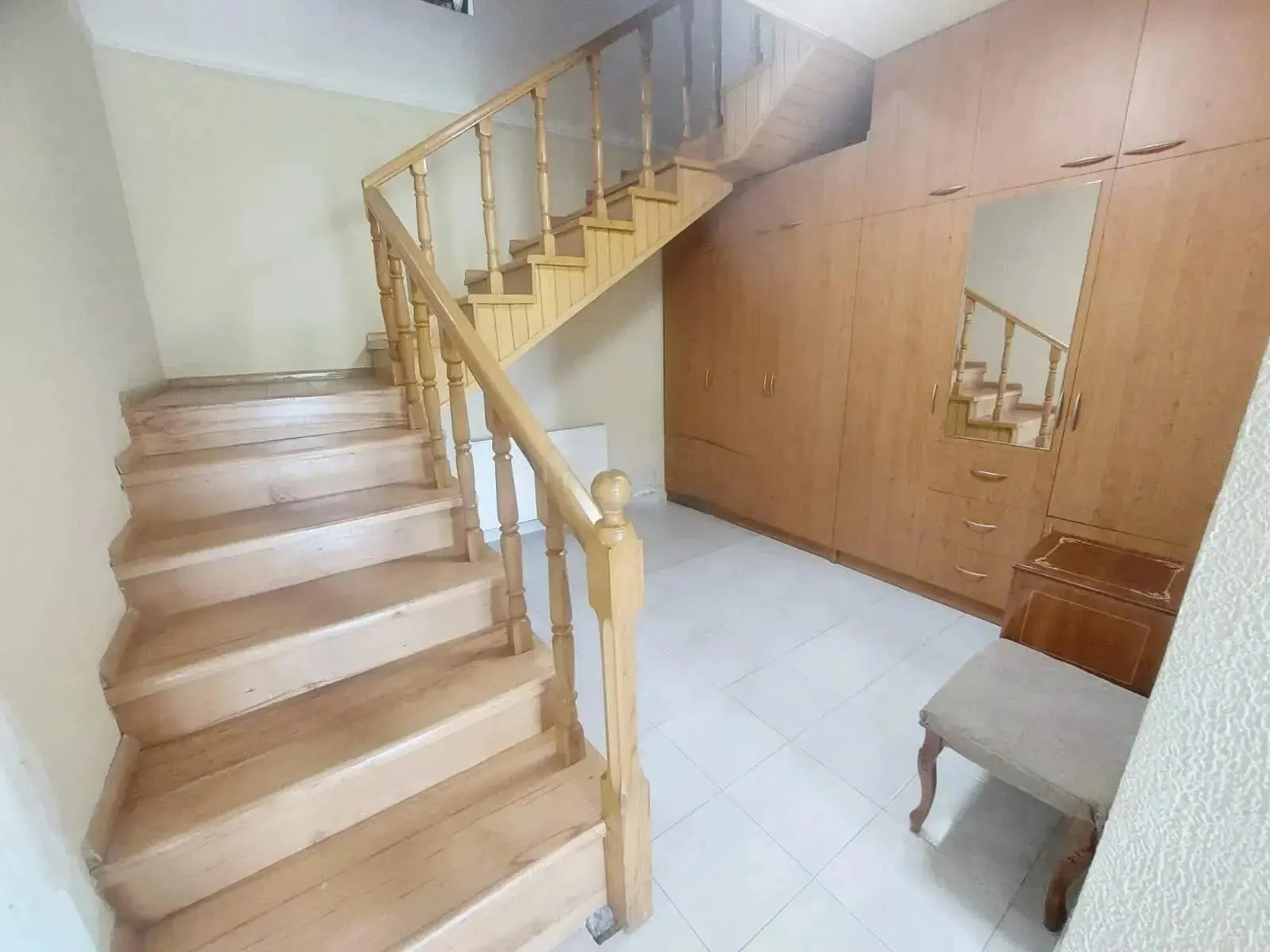 Дом, 7-комн., 350 м²