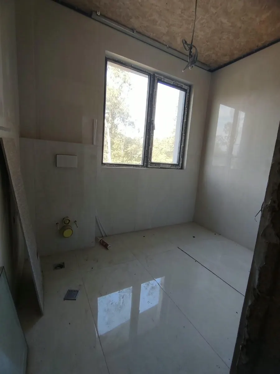 House, 3-room, 136 m²