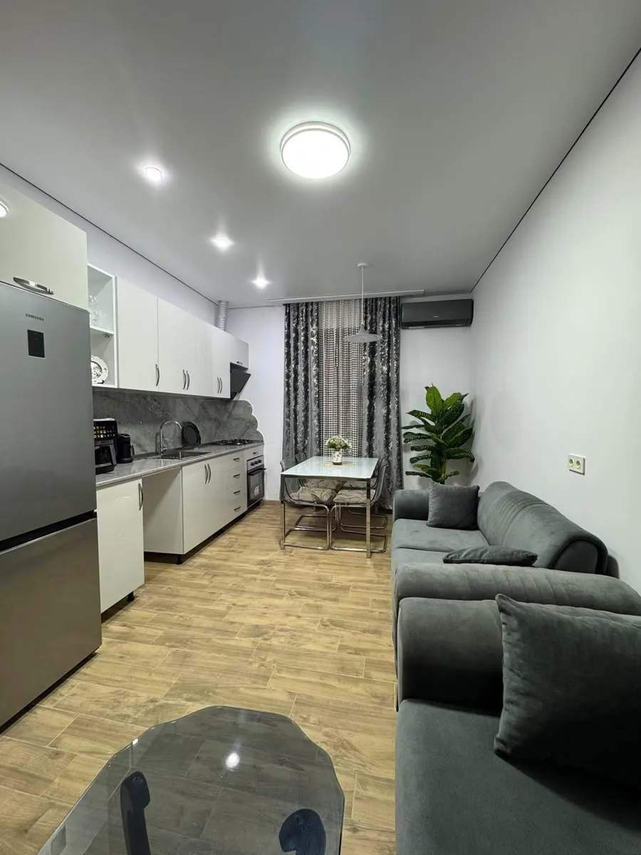 Квартира, 3-комн., 60 м²
