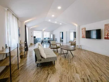 Apartment, 3-room, 160 m²
