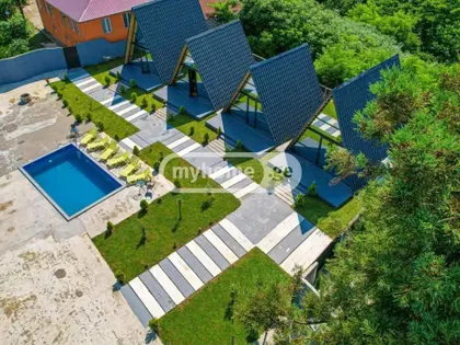 House, 2-room, 33 m²