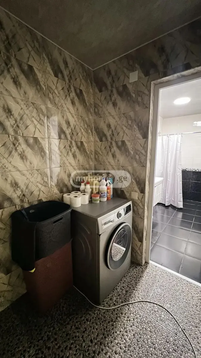 Дом, 6-комн., 100 м²