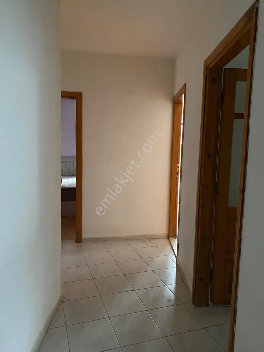 Квартира, 3-комн., 95 м²