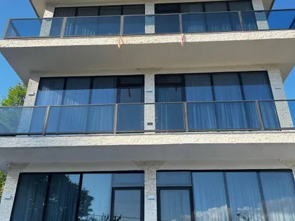 Дом, 4-комн., 280 м²