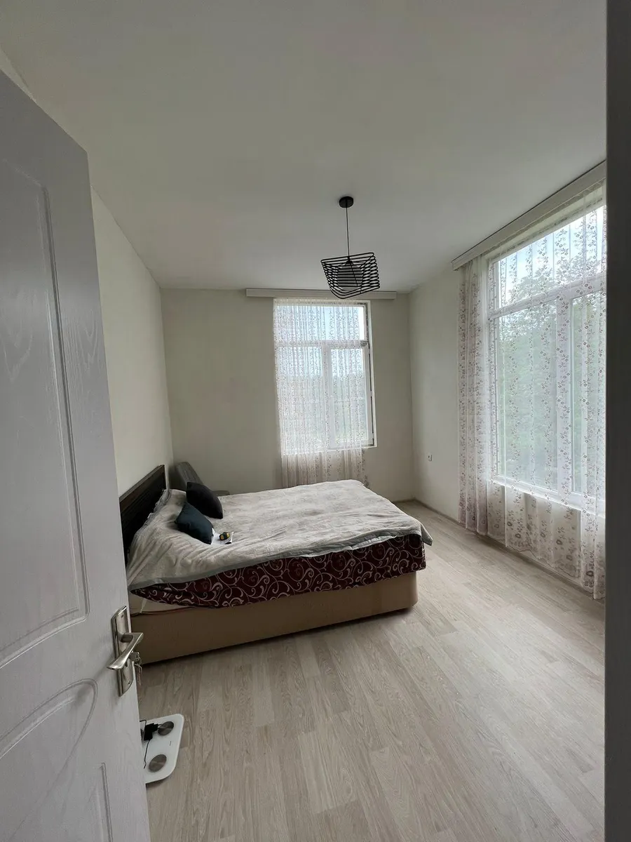 Дом, 5-комн., 250 м²