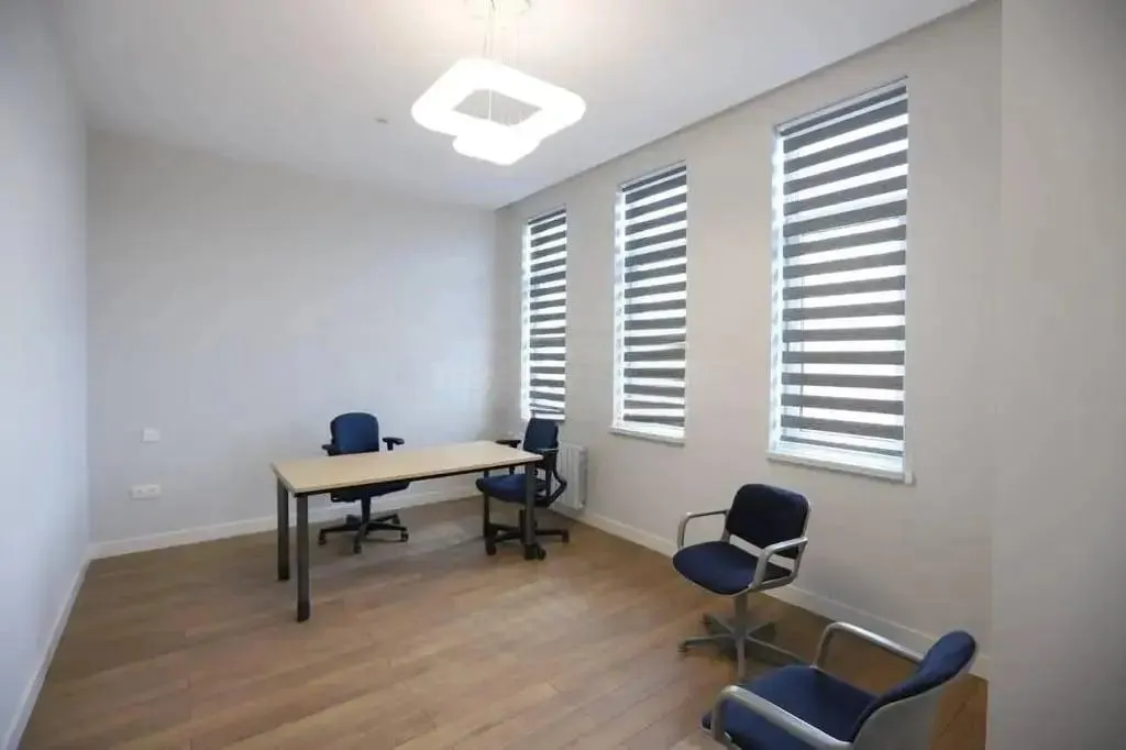 Дом, 7-комн., 600 м²