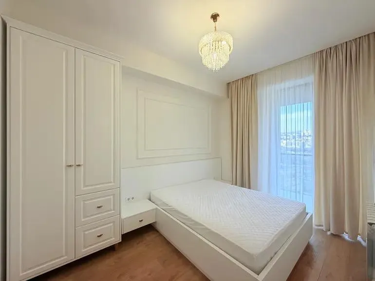 Квартира, 3-комн., 100 м², Axis Chavchavadze 49