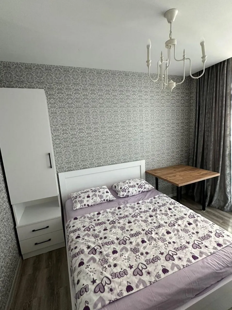 Квартира, 3-комн., 60 м², Bat Towers