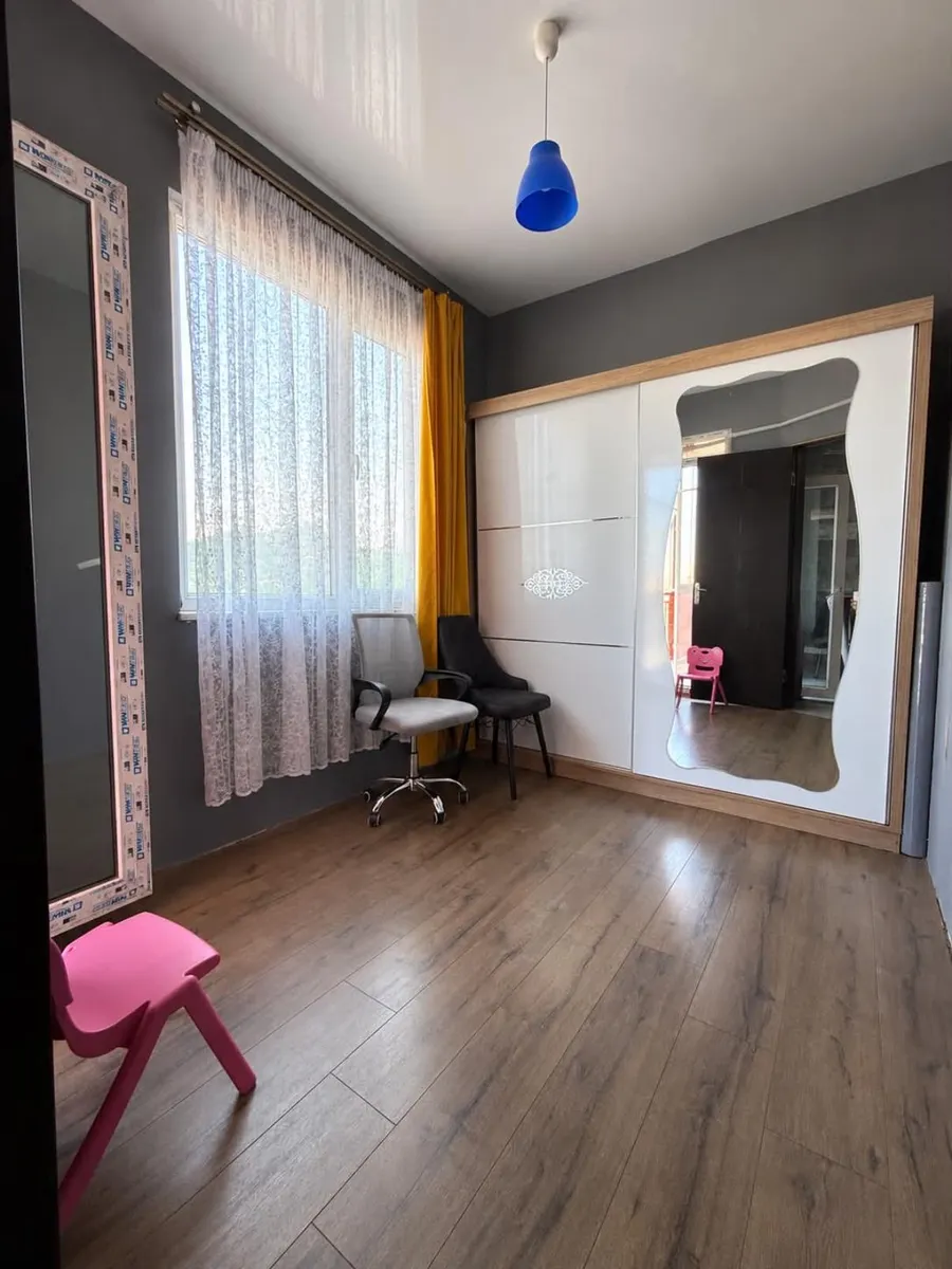 Квартира, 3-комн., 60 м², Mikhail Lermontov St, 141