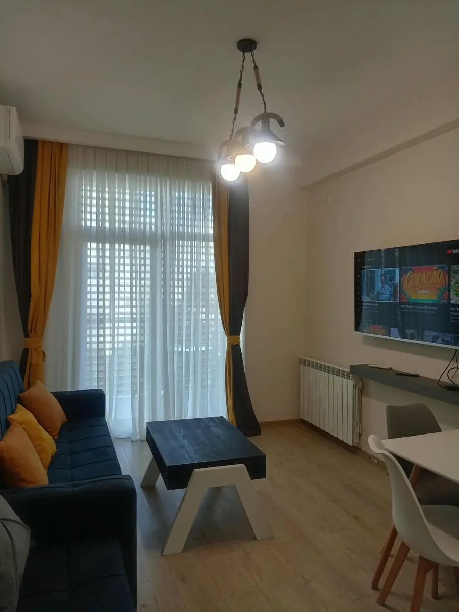 ბინა, 2-ოთახიანი, 60 მ², Pekini Plaza
