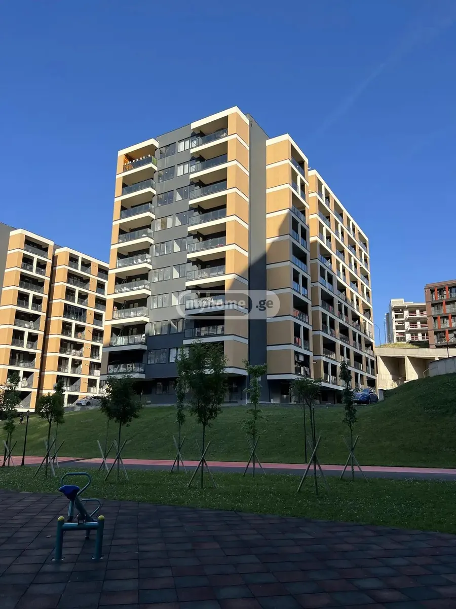 Квартира, 3-комн., 83.6 м²