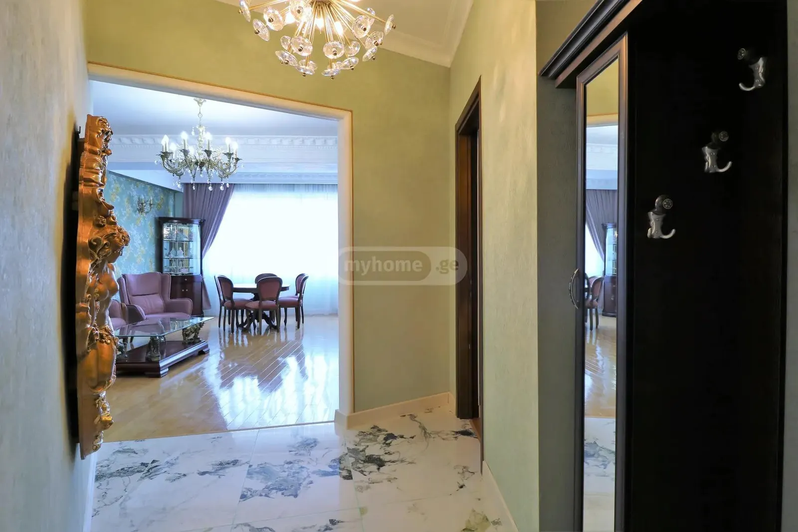 Квартира, 2-комн., 85 м²