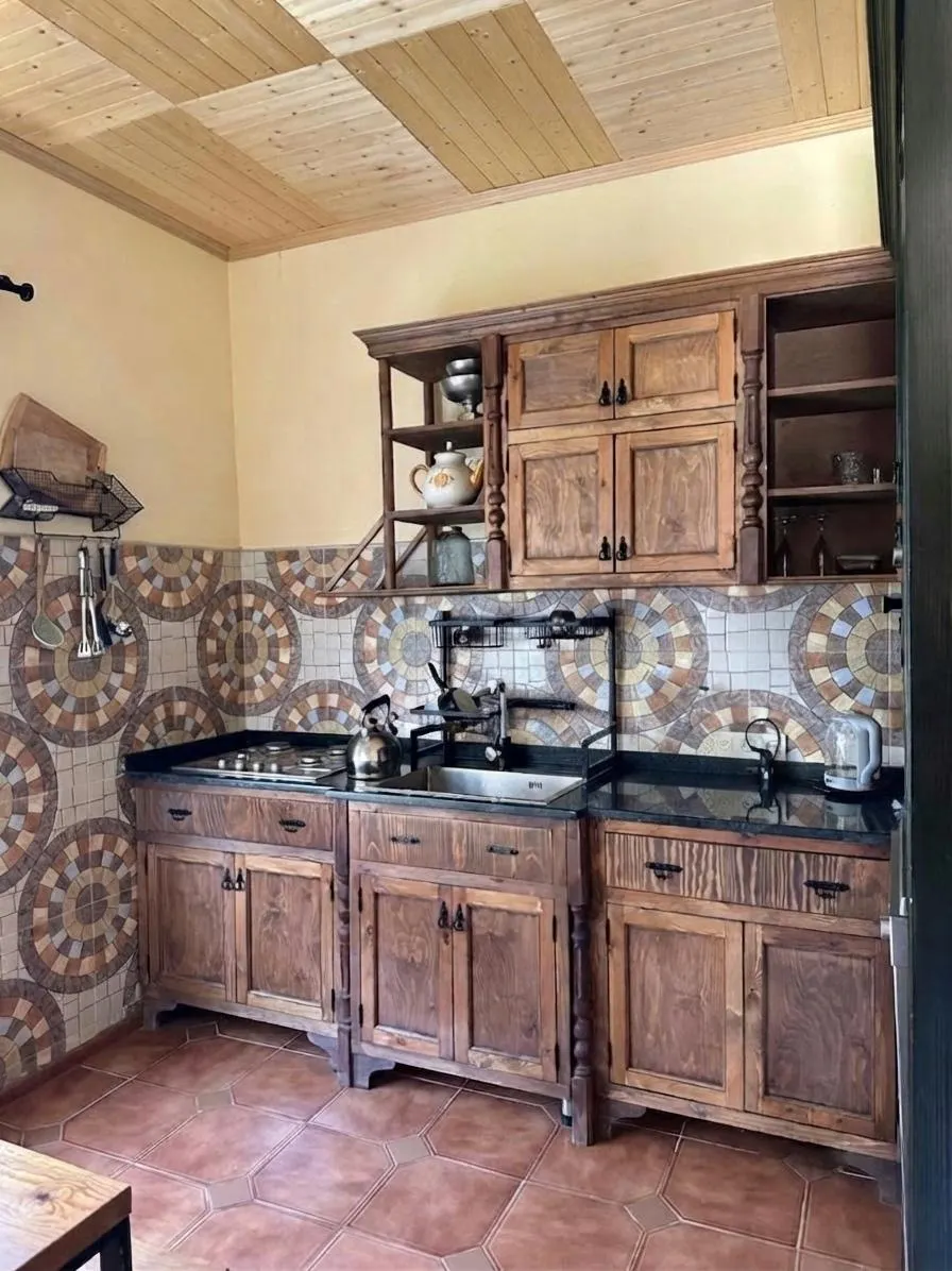 House, 5-room, 120 m²