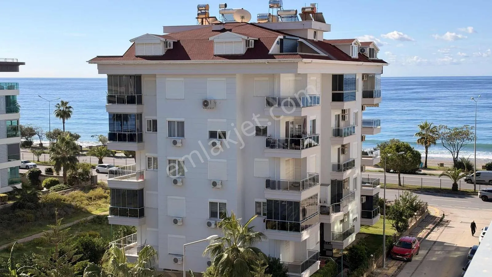 Apartment, 6-room, 300 m²