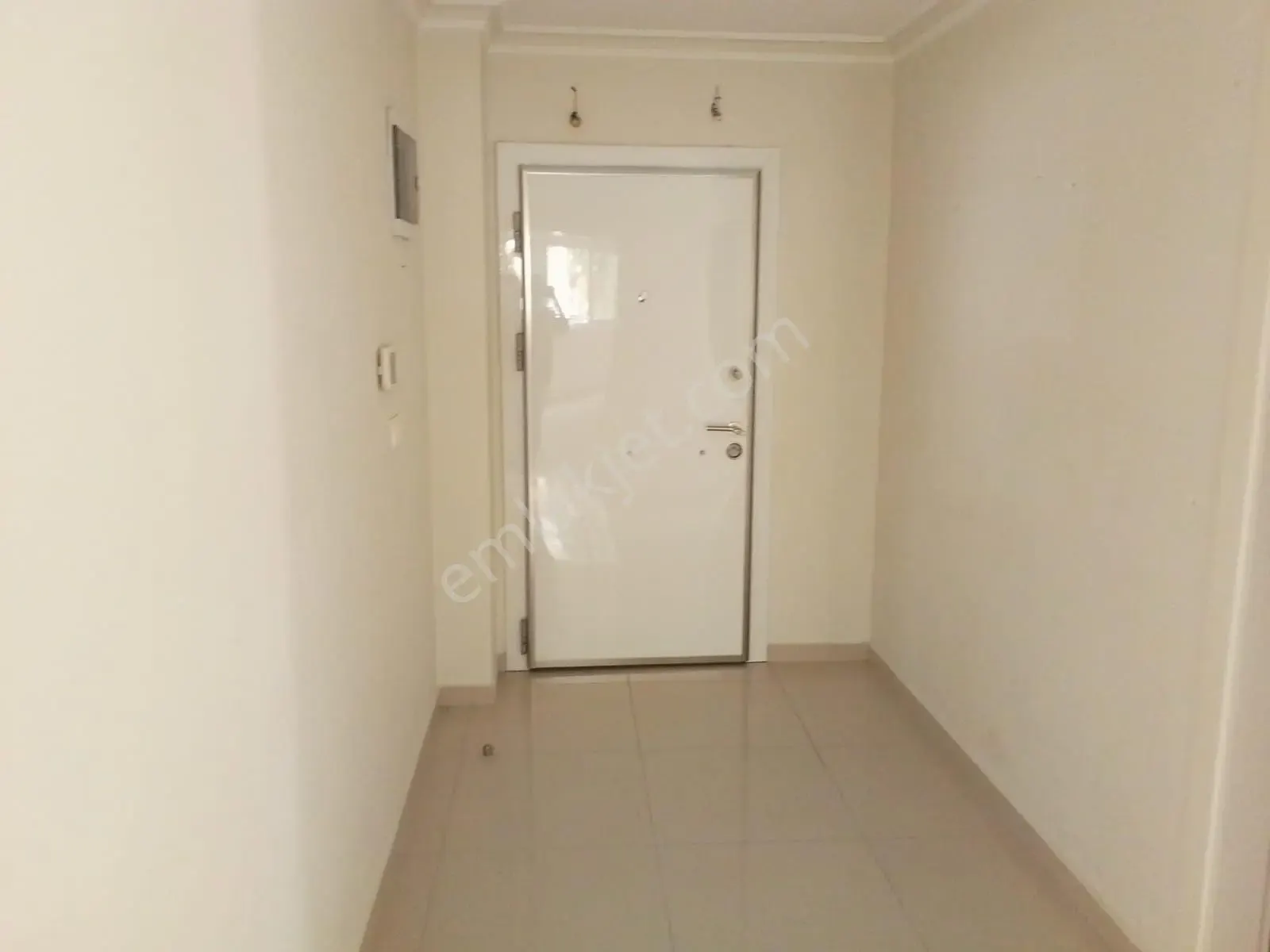 Apartment, 3-room, 120 m²