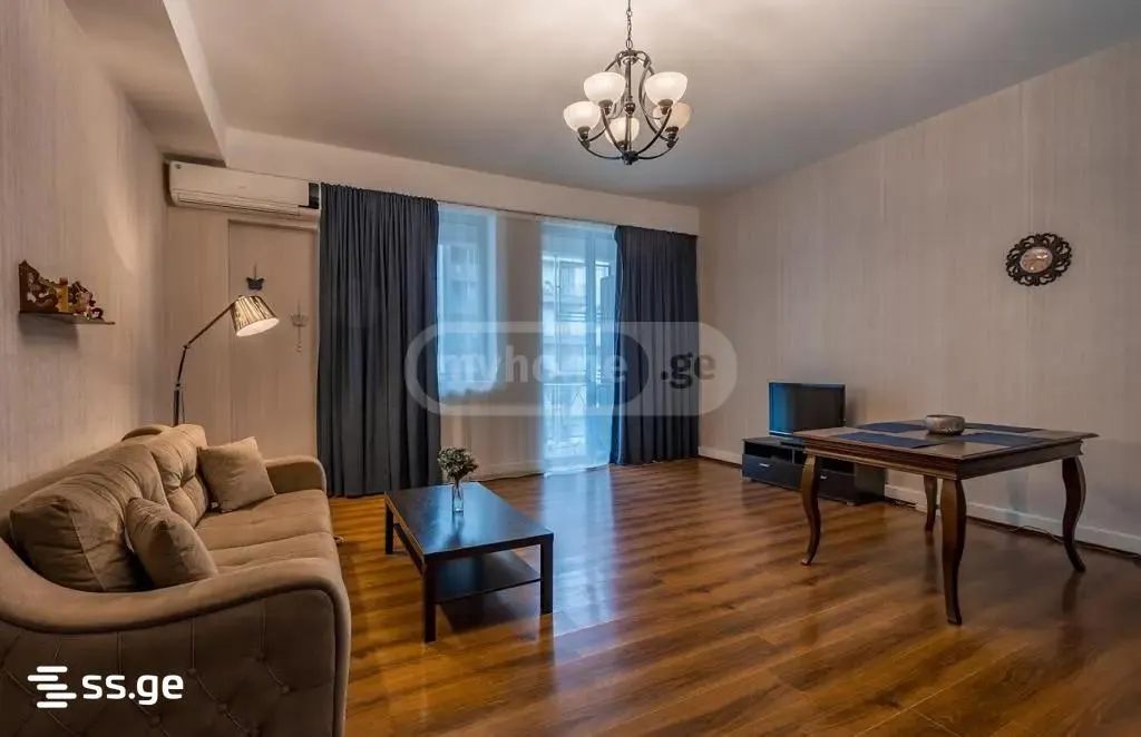 Квартира, 5-комн., 180 м²