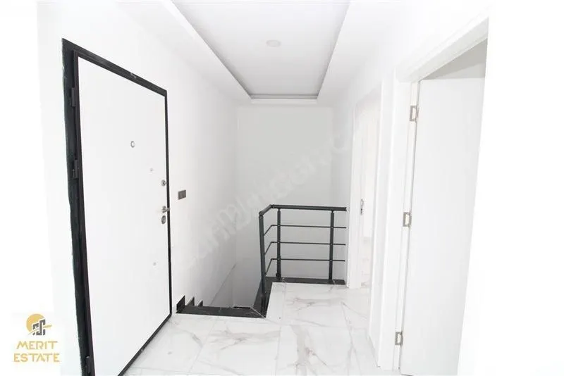 Apartment, 3-room, 100 m²