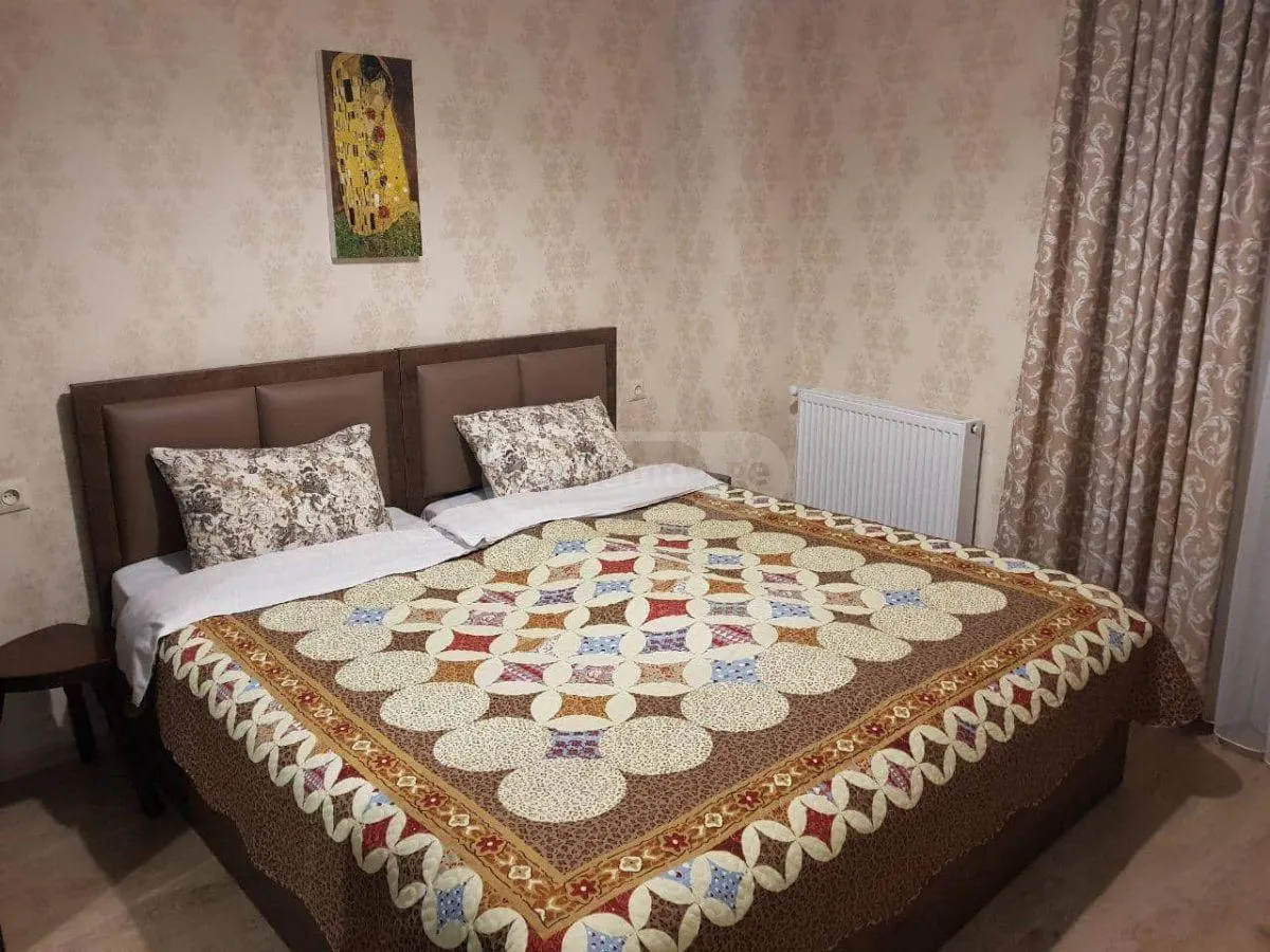 Квартира, 3-комн., 70 м²