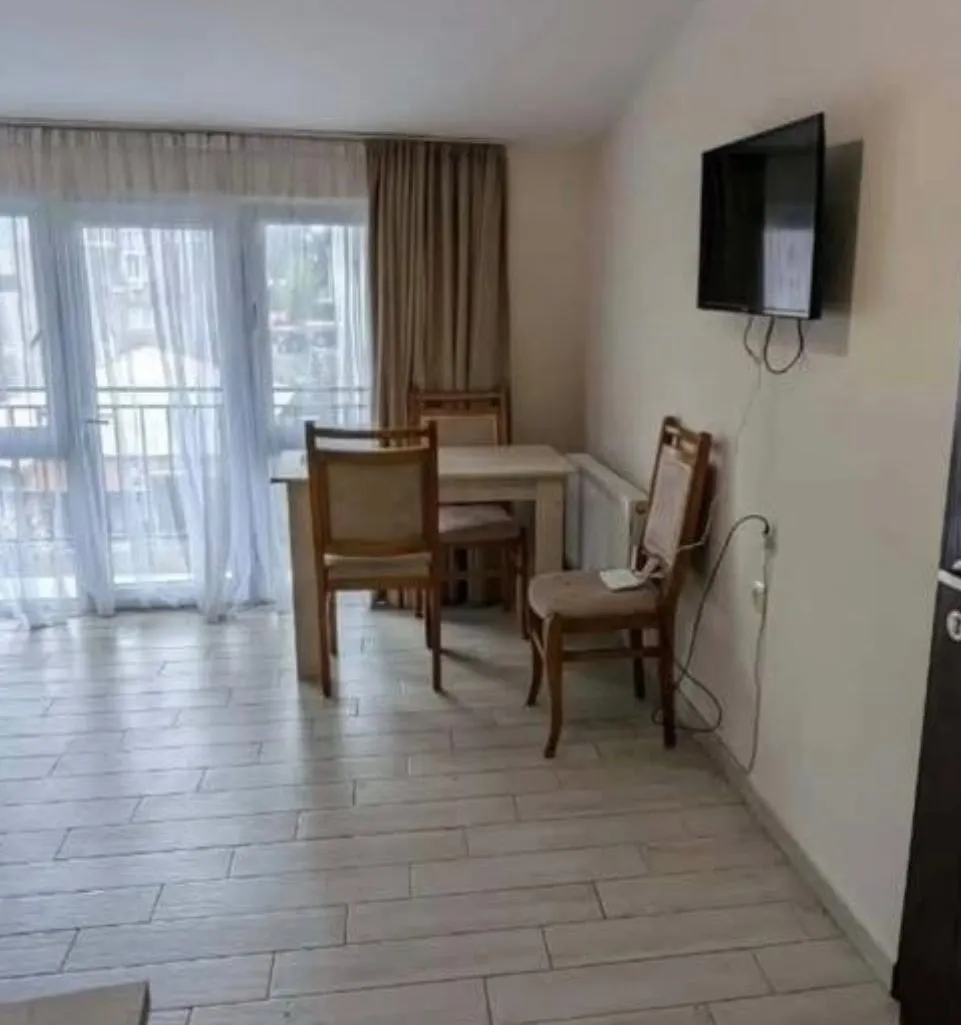 Квартира, 3-комн., 53 м²