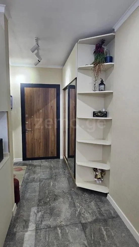 Квартира, 1-комн., 40 м², Intourist Residence