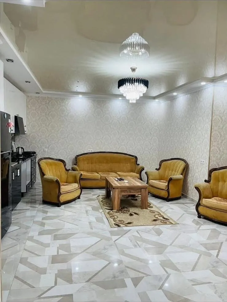 Квартира, 3-комн., 72 м²