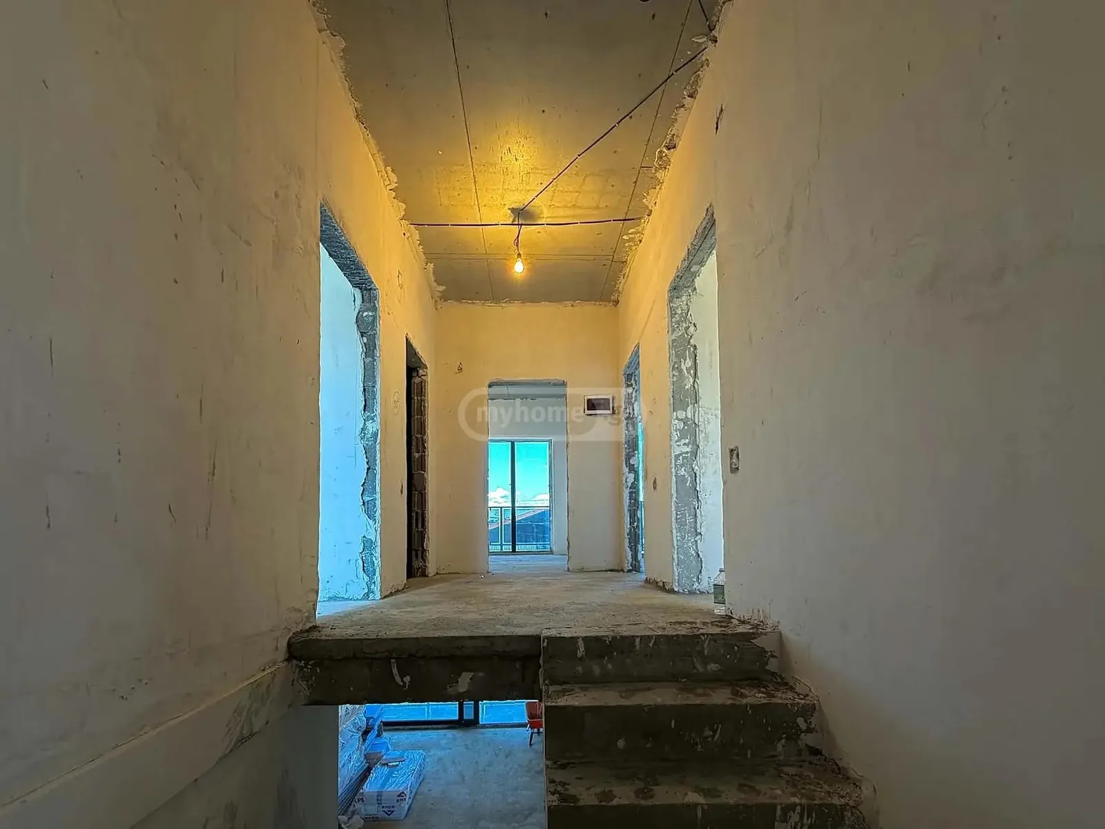 Дом, 7-комн., 220 м²