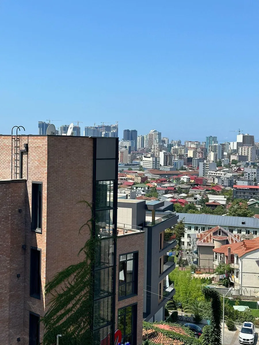 Дом, 5-комн., 450 м²