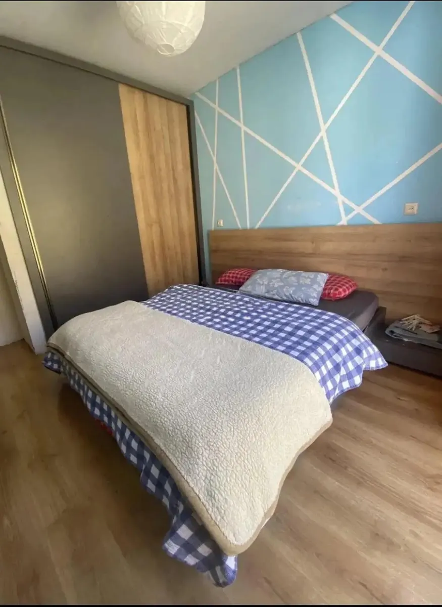 Дом, 6-комн., 265 м²