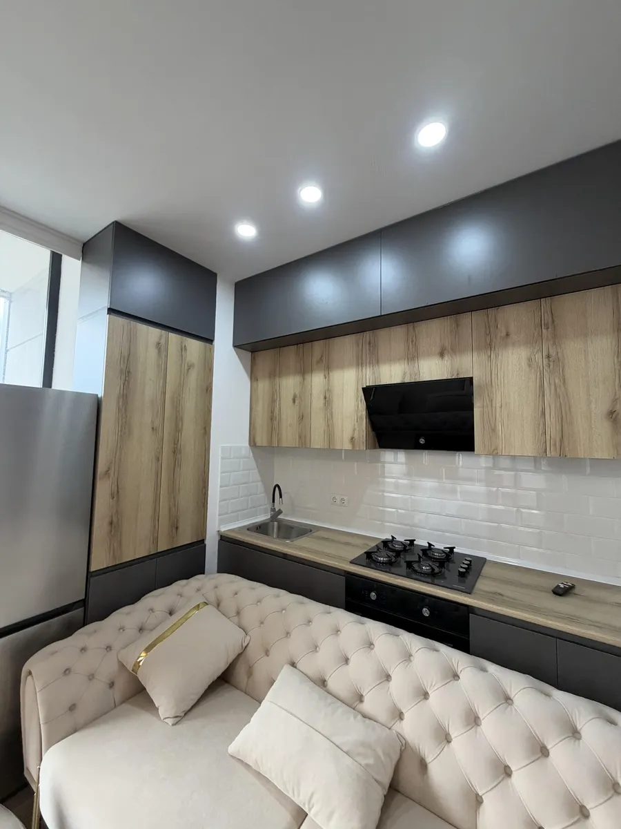 Квартира, 3-комн., 84 м², Intourist Residence