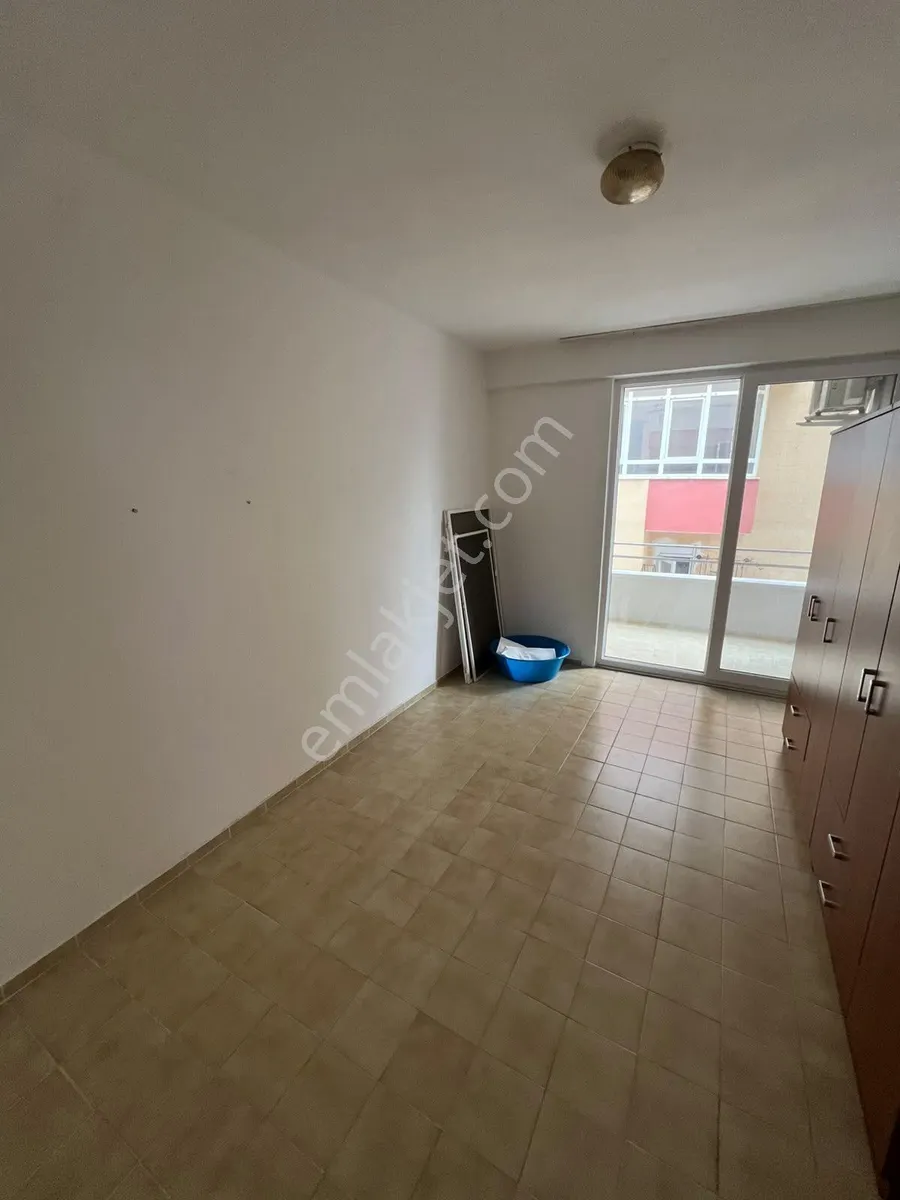 Apartment, 3-room, 115 m²
