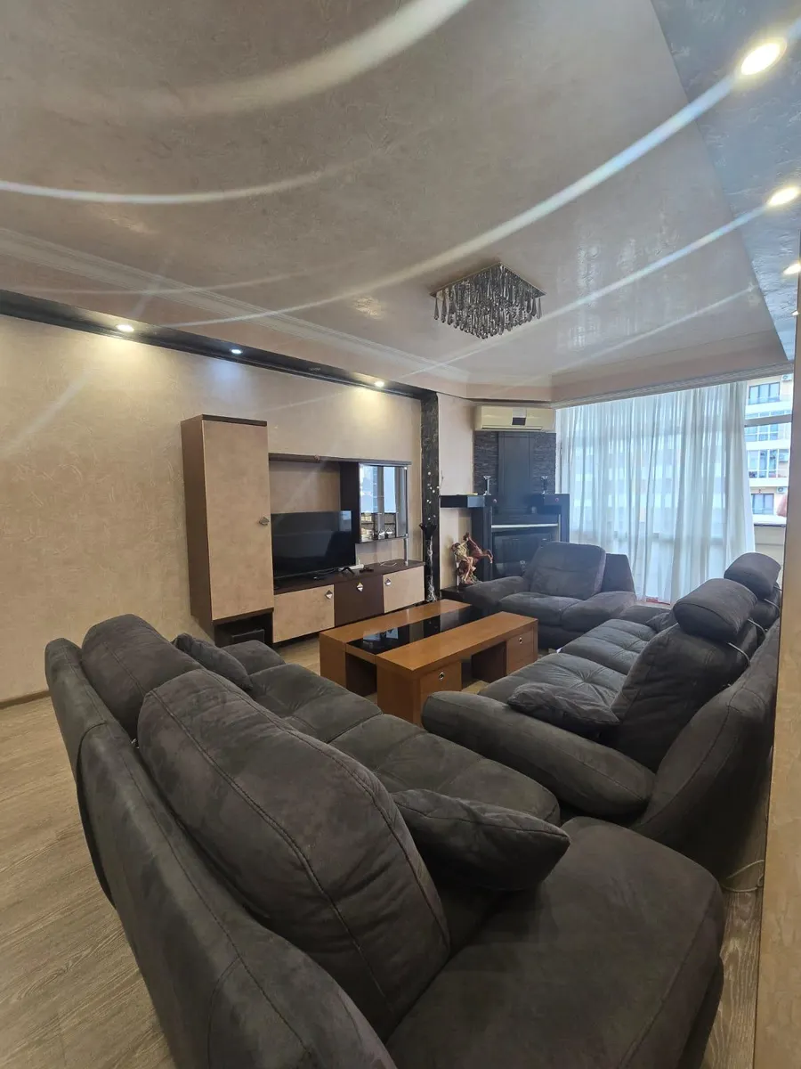 Квартира, 4-комн., 140 м²