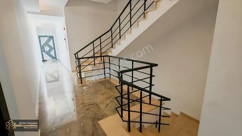 Apartment, 2-room, 68 m²