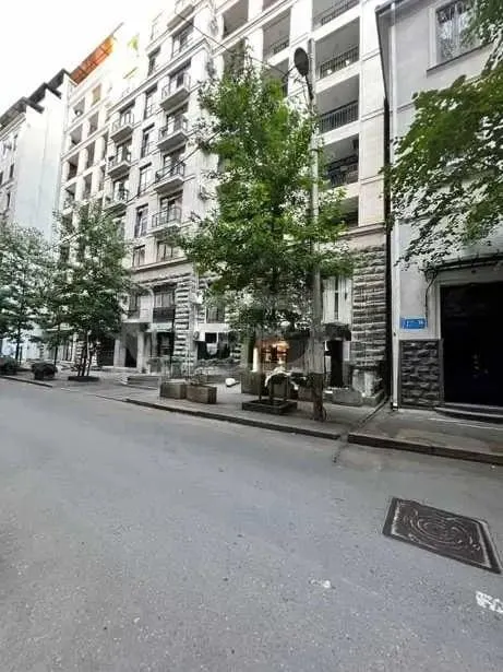 Квартира, 2-комн., 80 м²