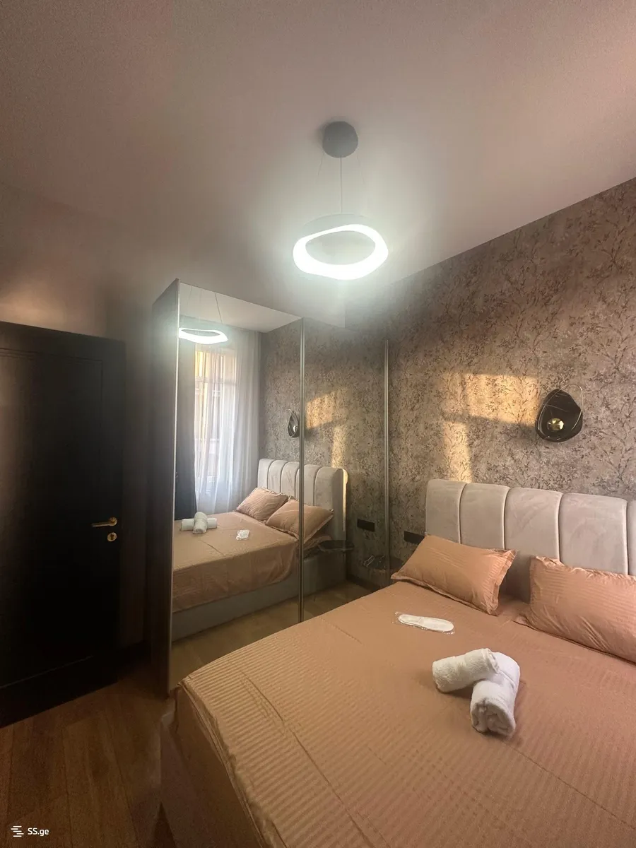 Квартира, 2-комн., 55 м²