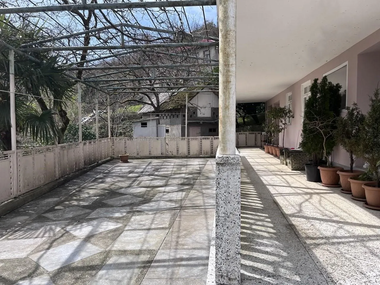 House, 5-room, 576 m²
