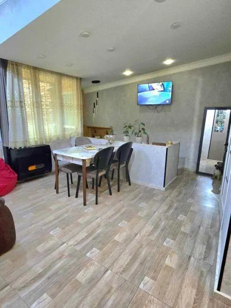 Квартира, 3-комн., 45 м²
