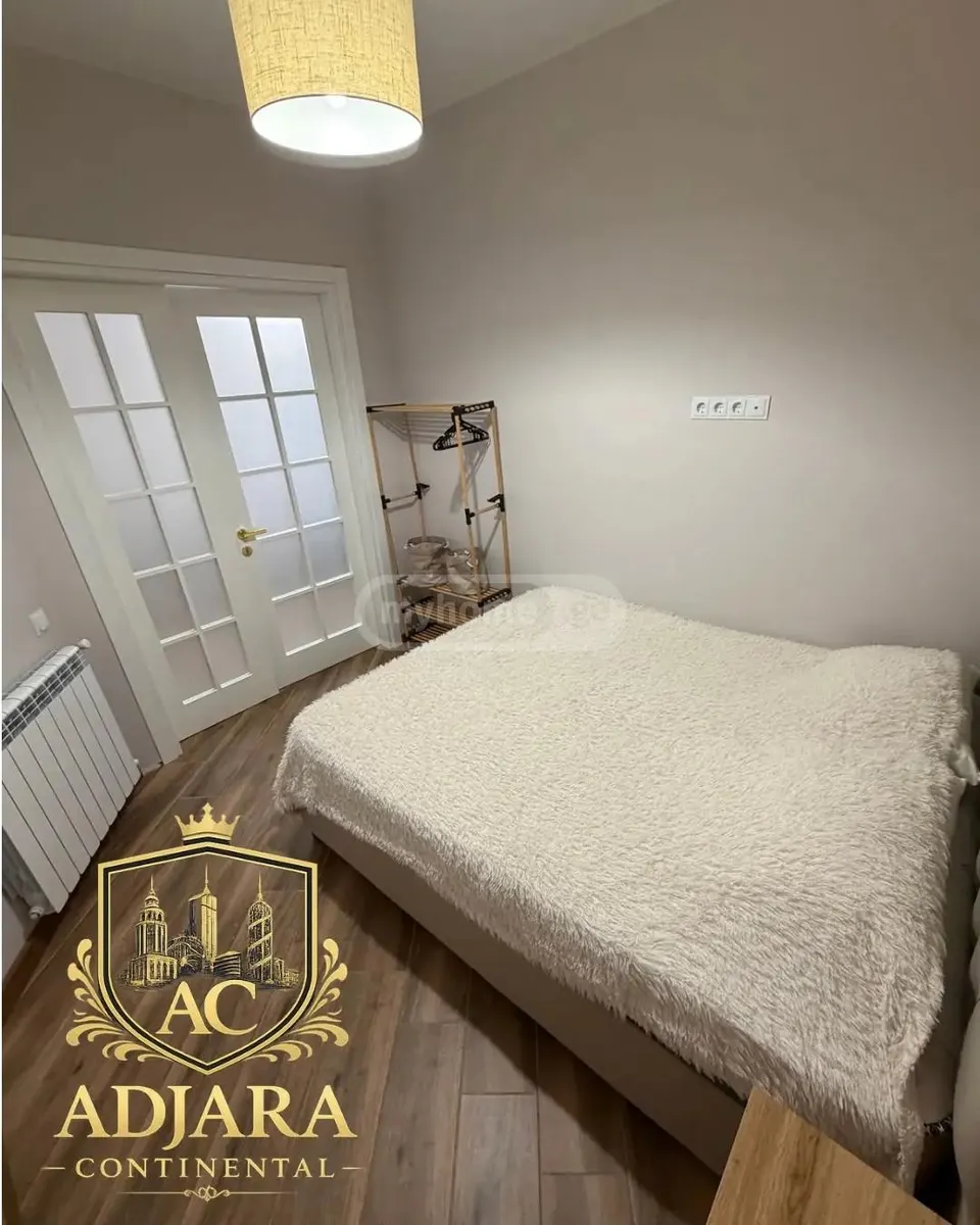 Квартира, 3-комн., 65 м²